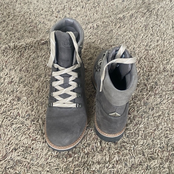 Women’s Chaco Boots - Picture 3 of 5